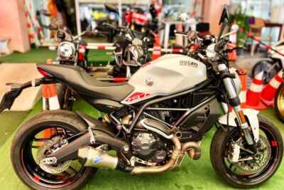 Click  On  Photo Bike  For Check  Price List -              Ducati Monster 797 White Termignoni