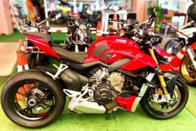 Click  On  Photo Bike  For Check  Price List -                Ducati Streetfighter 1100 V4S